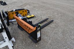 SKID STEER HYDRAULIC PALLET FORK