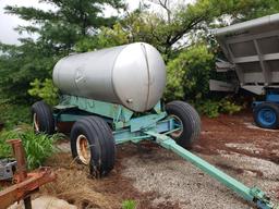 1000 Gal Stainless Tank on Running Gear