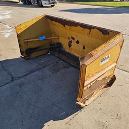 IDEAL 6' Skid Steer Pusher