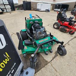 Bob-Cat Zero Turn Stand On Mower