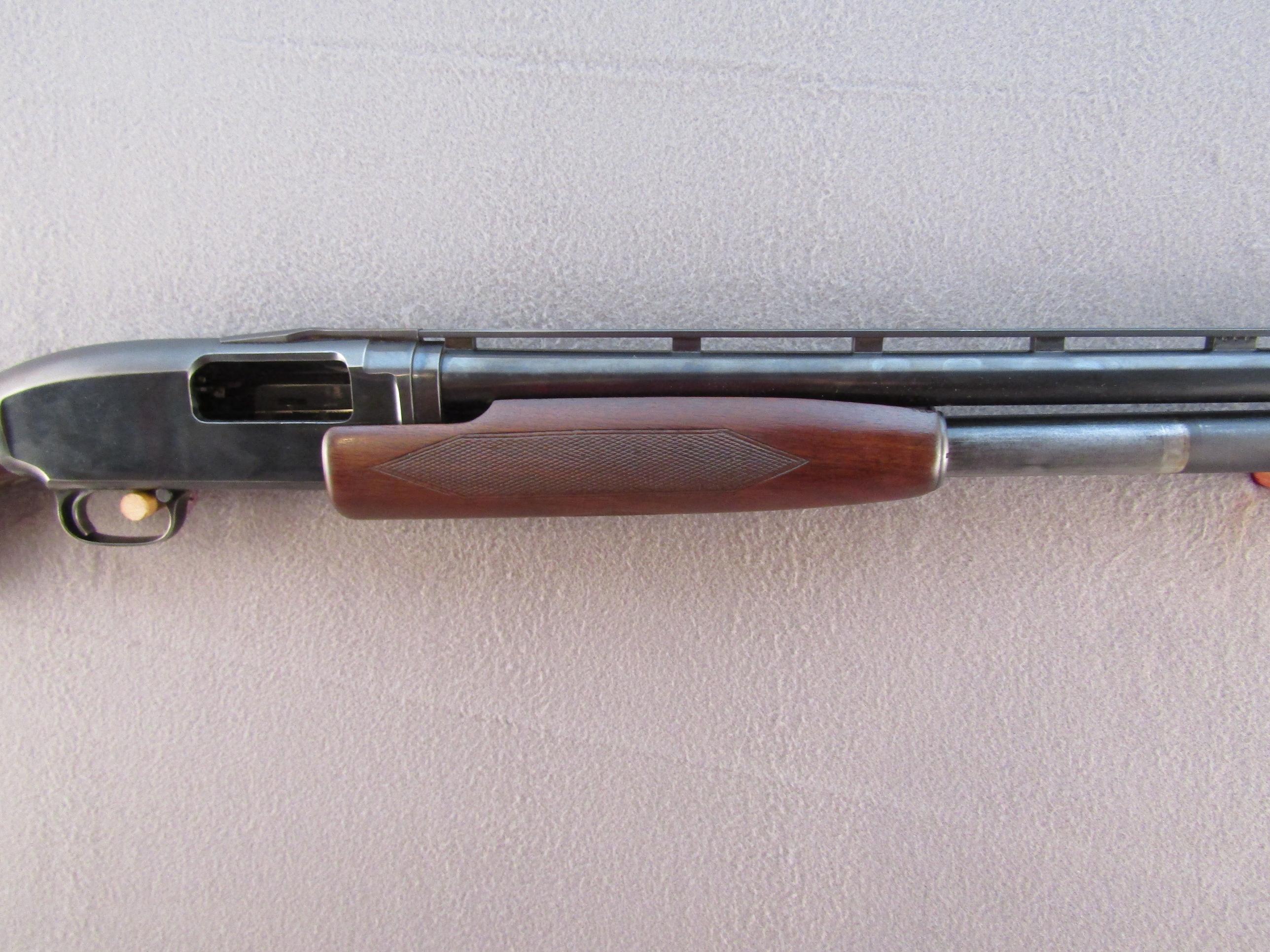 WINCHESTER MODEL 12 TRAP, 12GA. PUMP ACTION SHOTGUN, S#1902932