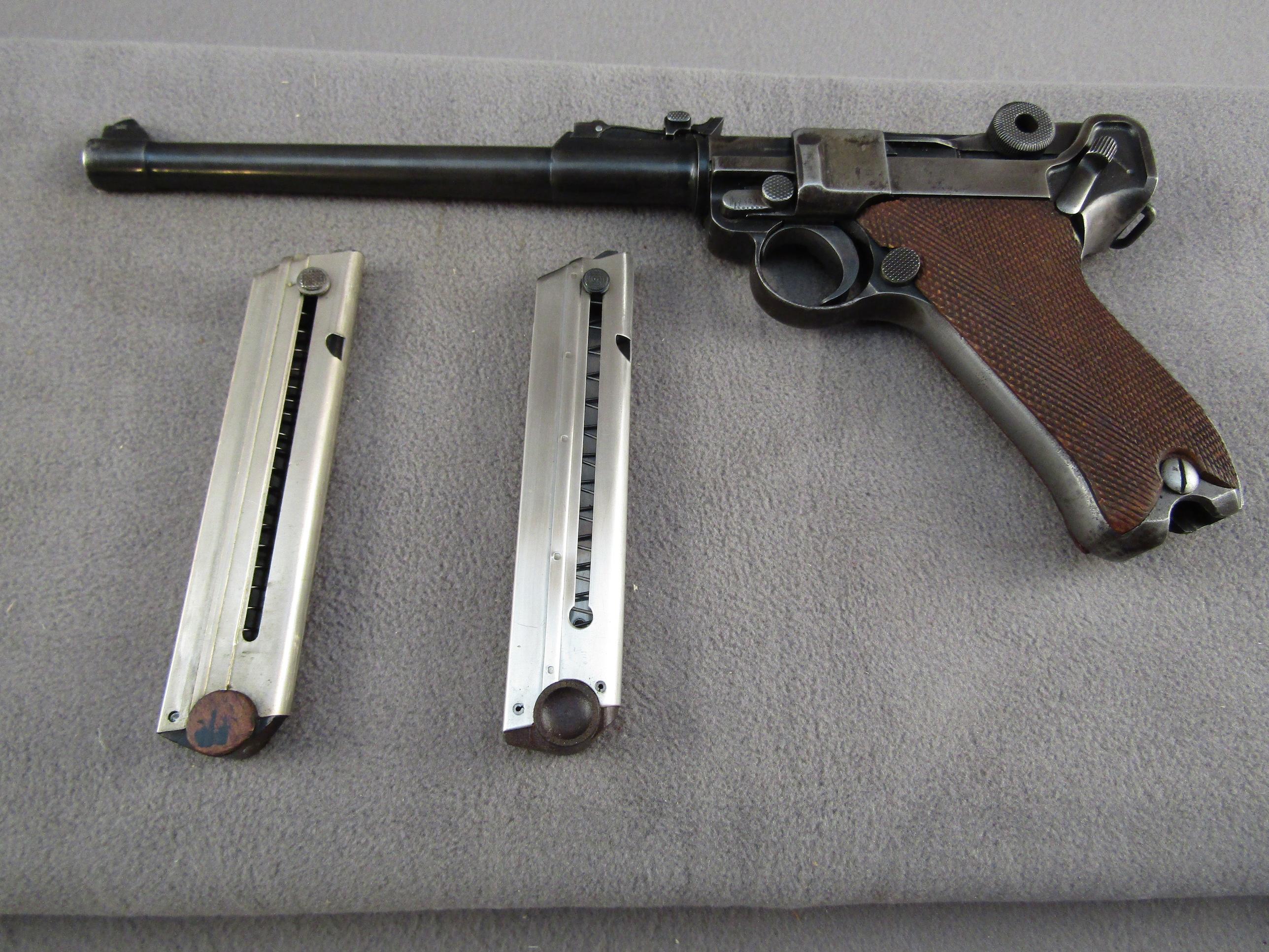 handgun: DWM MANUFACTURED ARTILLERY LUGER, 9MM SEMI AUTO PISTOL, S#3781L