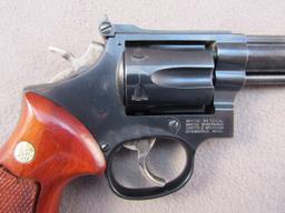 handgun: SMITH & WESSON MODEL 17-6, 22CAL DOUBLE ACTION REVOLVER, S#BDZ5647