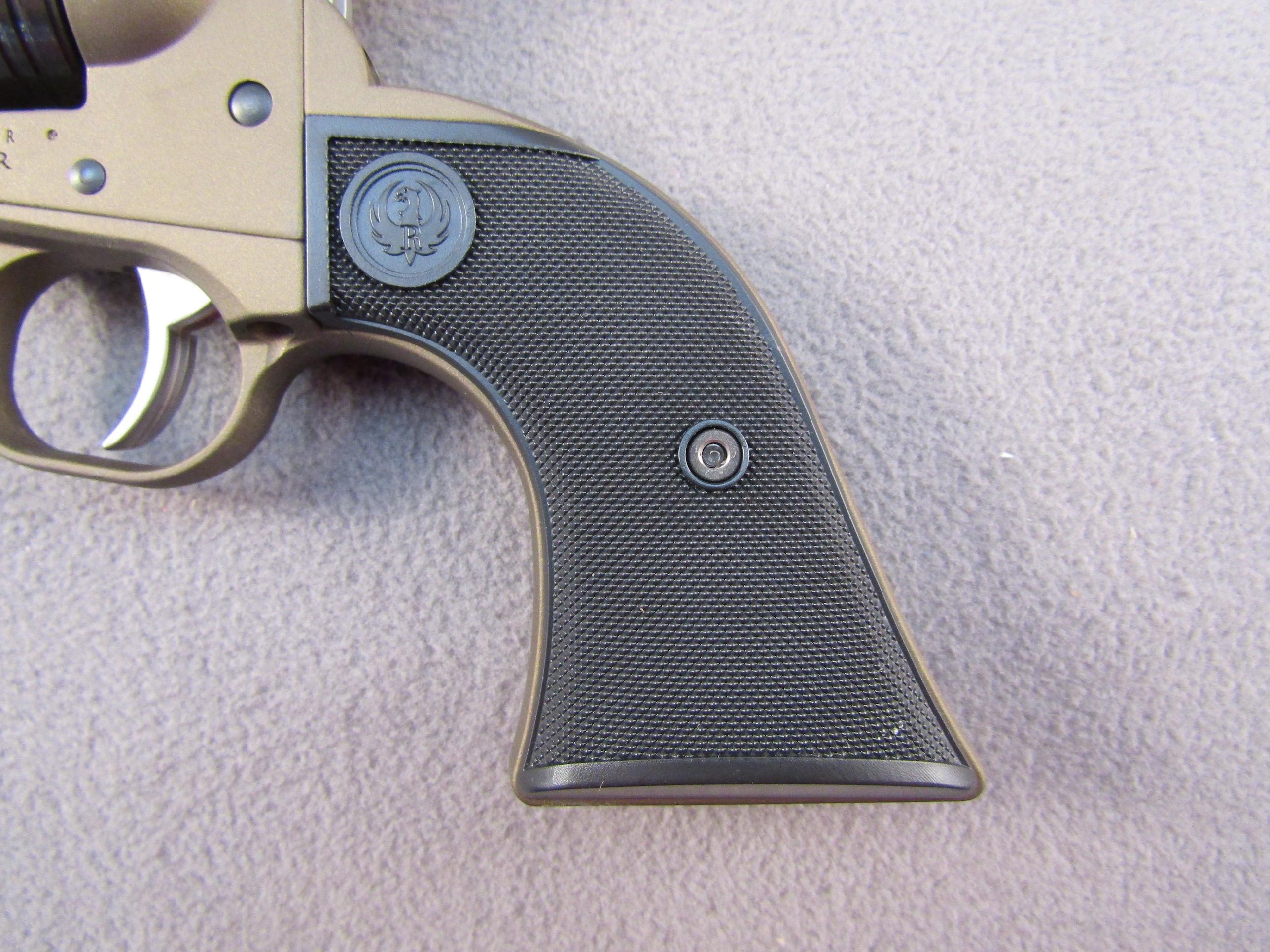 handgun: RUGER WRANGLER, 22CAL REVOLVER, S#200-99851