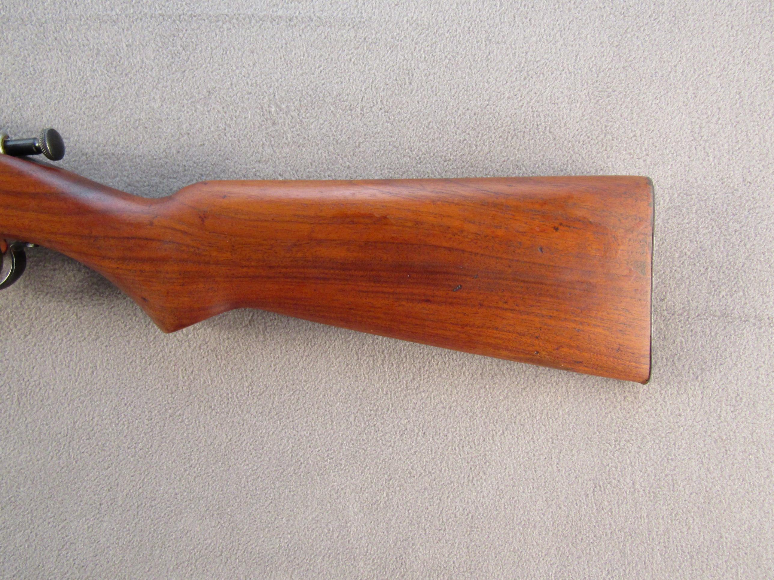 REMINGTON MODEL 33 NRA JR, 22CAL SINGLE SHOT BOLT ACTION RIFLE, NVSN