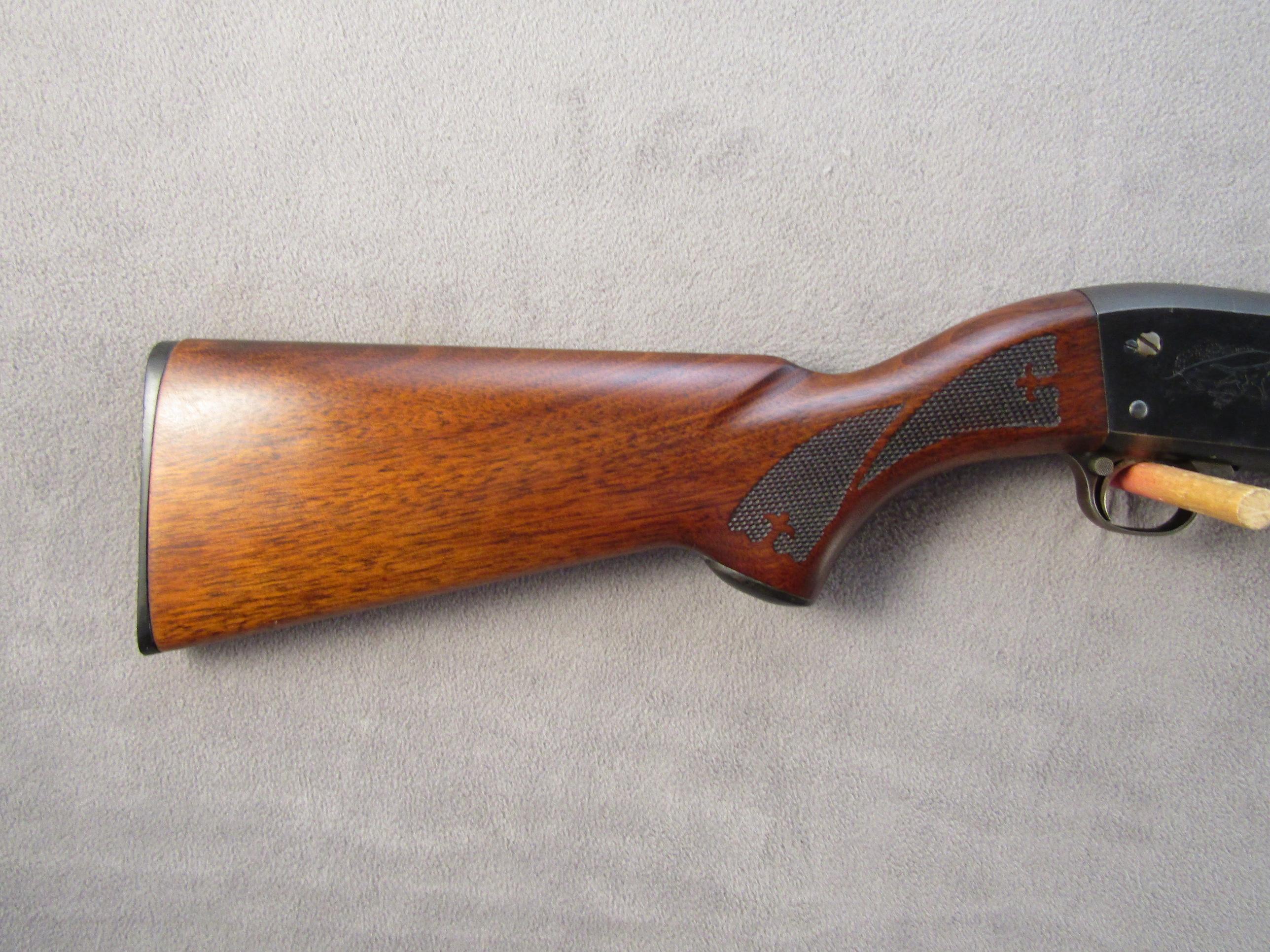 ITHACA MODEL 37 FEATHER LIGHT, 12GA PUMP ACTION SHOTGUN, S#573917-2