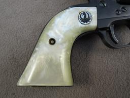 handgun: RUGER Single-Six, Revolver, 22 cal, 6 shot, 6.5" barrel, S#20-14593