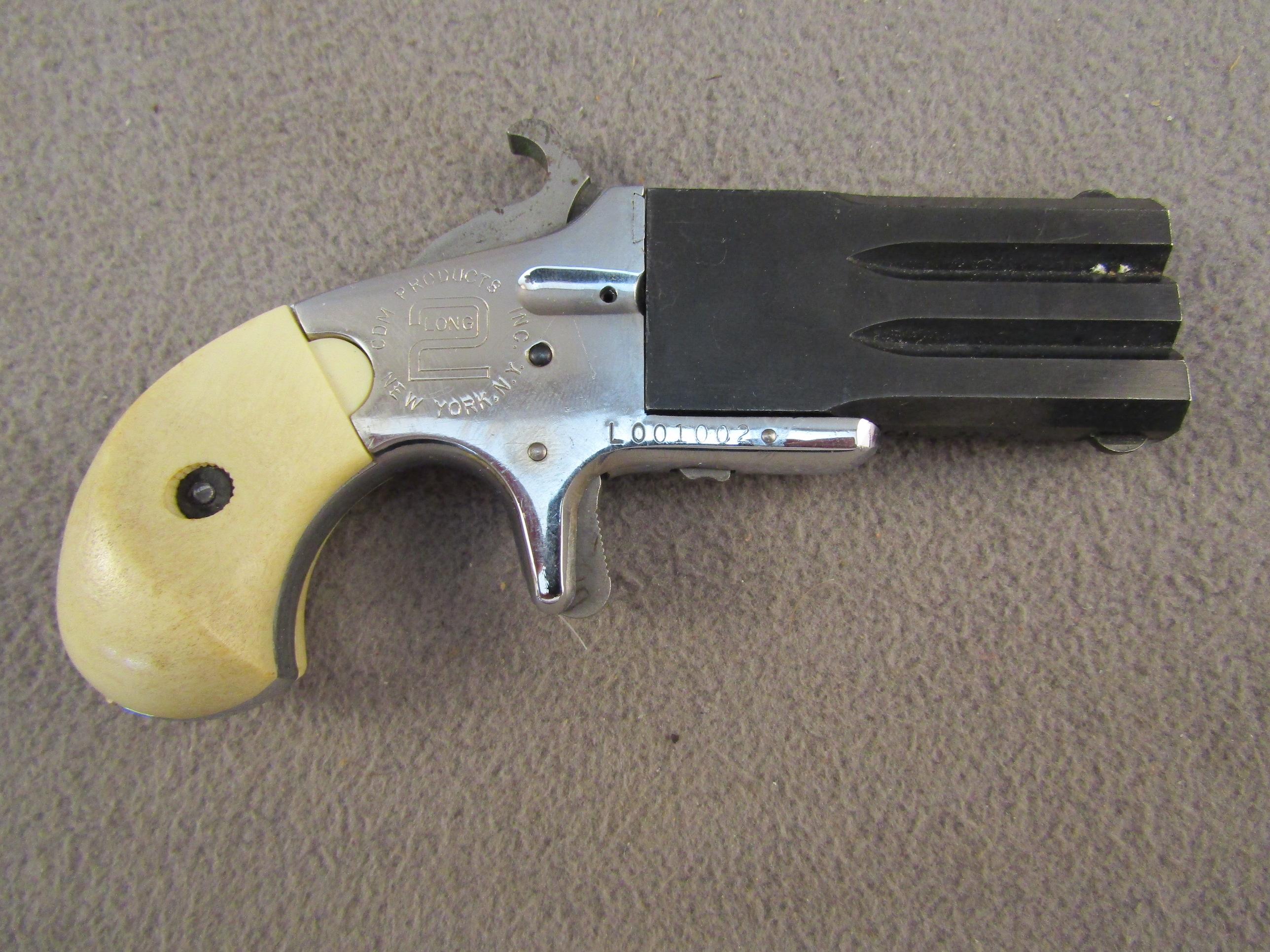 handgun: CDM Model Derringer, Revolver, .22, 2 shot, 2.5" barrel, S#L001002