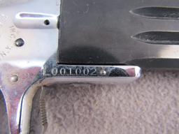 handgun: CDM Model Derringer, Revolver, .22, 2 shot, 2.5" barrel, S#L001002