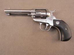 handgun: RUGER New Model Single-Six, Revolver, .32 H&R mag, 6 shot, 4.5" barrel, S#65039461