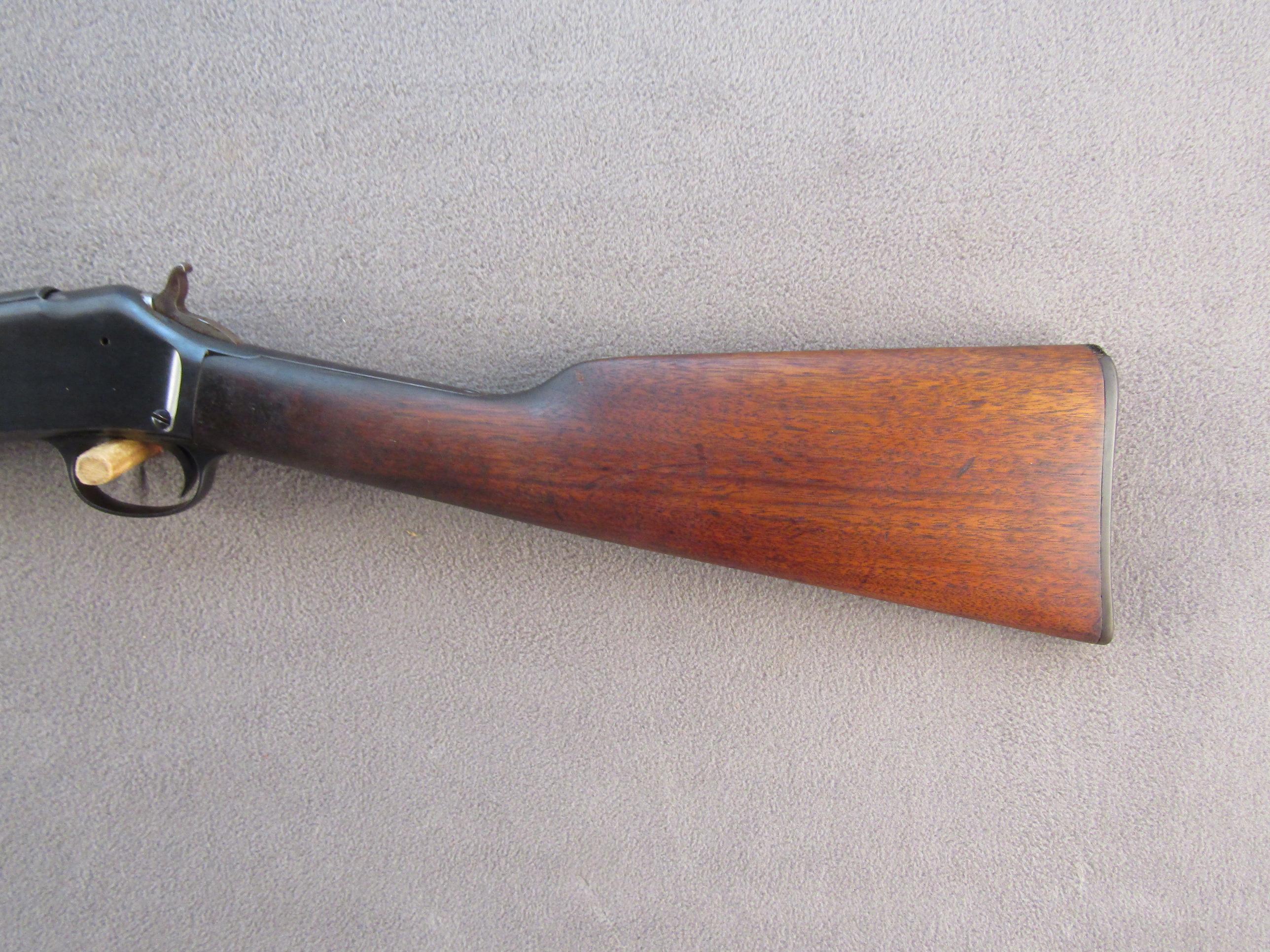COLT Model Lightning, Pump-Action Rifle, .22 s&l, S#44092