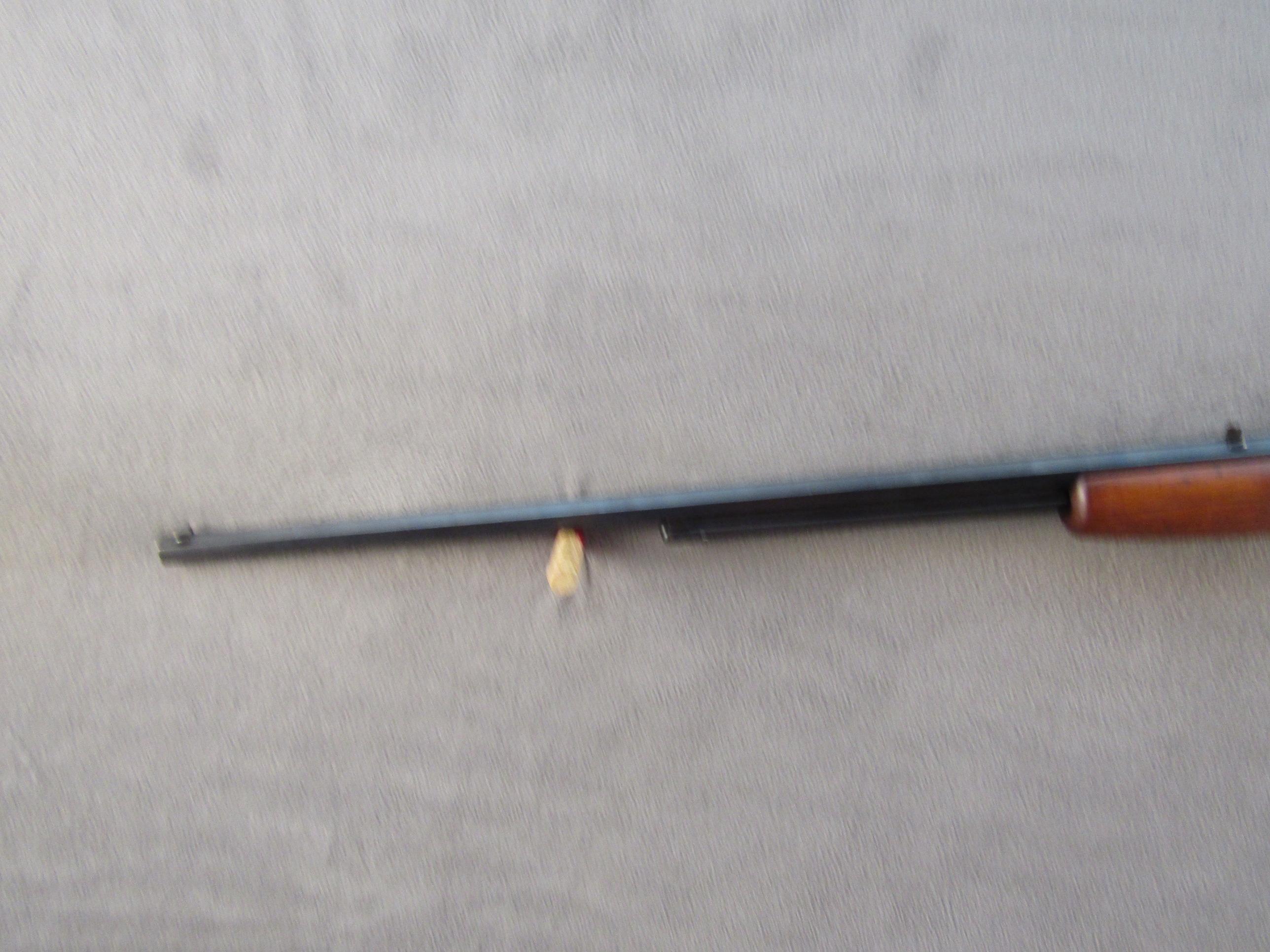 COLT Model Lightning, Pump-Action Rifle, .22 s&l, S#44092