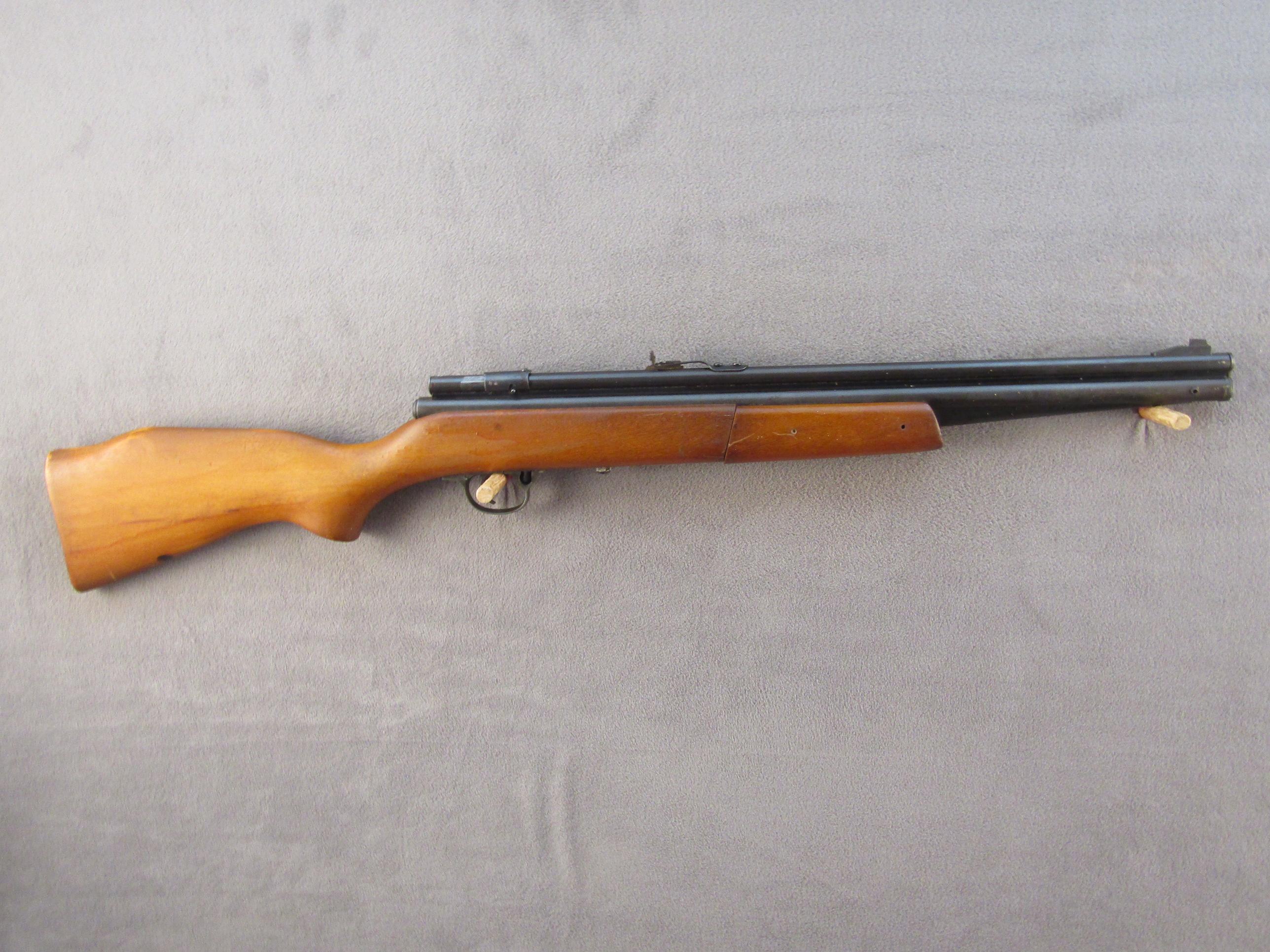 pellet gun: CROSSMAN Model 1400, Single-Action Rifle, .22, S#NVSN