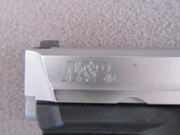 handgun: S&W Model M&P 40, Semi-Auto Pistol, .40, 15 shot, 4" barrel, S#HAM3264