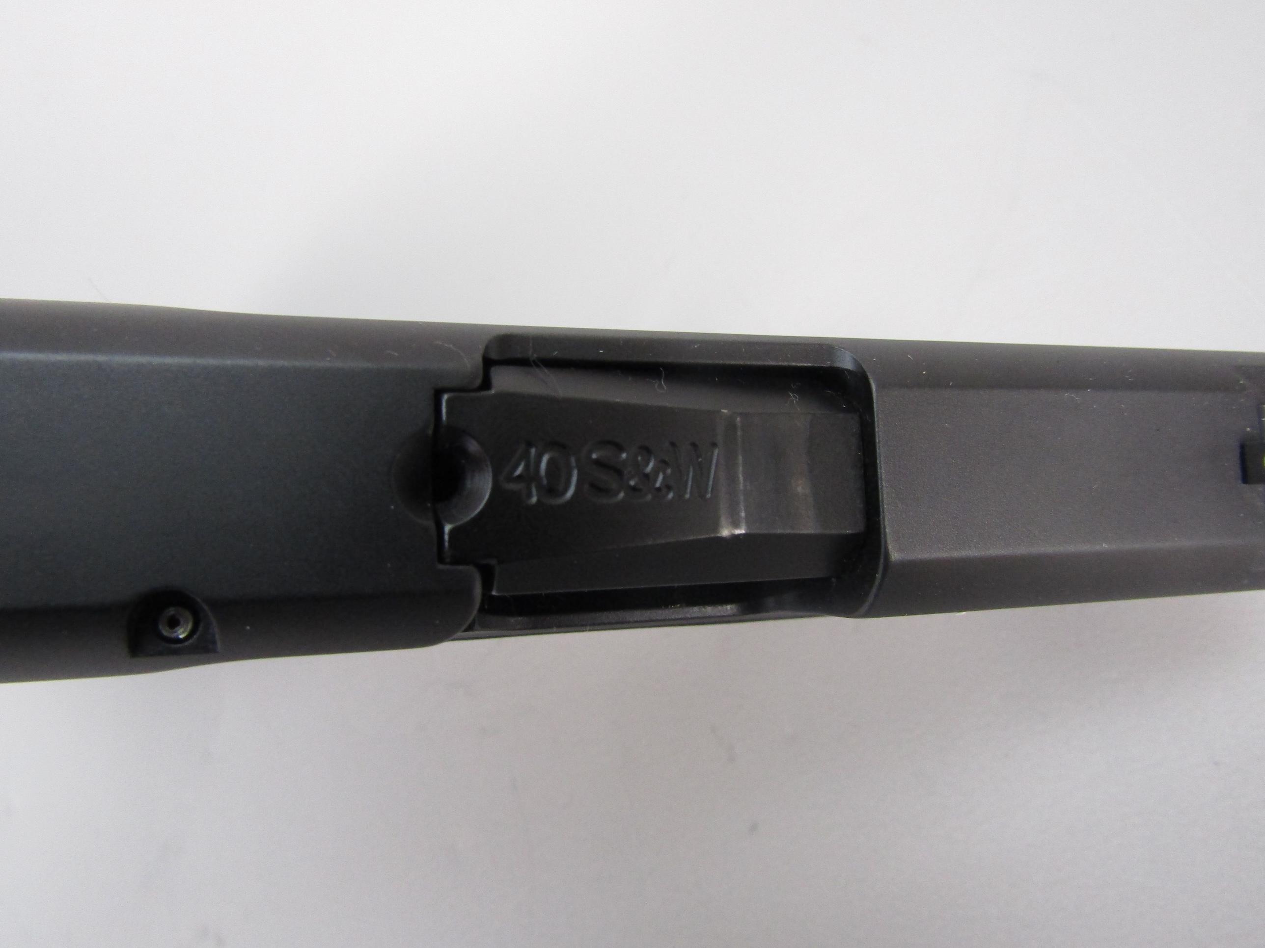 handgun: S&W Model M&P 40 Shield, Semi-Auto Pistol, .40, 7 shot, 3" barrel, 6" overall, S#HTH4332