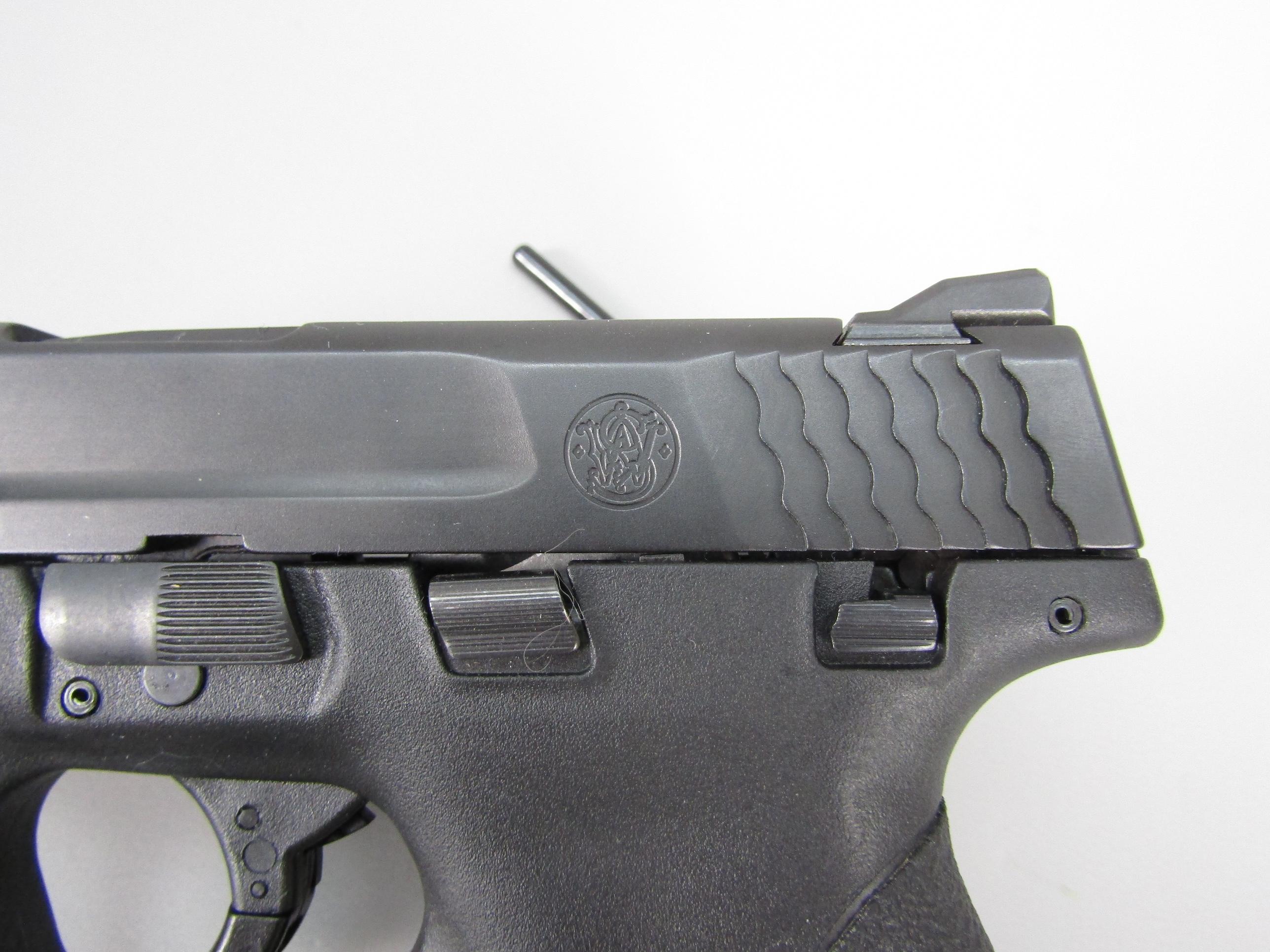 handgun: S&W Model M&P 40 Shield, Semi-Auto Pistol, .40, 7 shot, 3" barrel, 6" overall, S#HTH4332