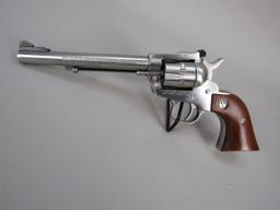 handgun: RUGER Model New Model Single-Six, Revolver, .22, 6 shot, 6 3/4" bbl, 12" overall S#66-12549