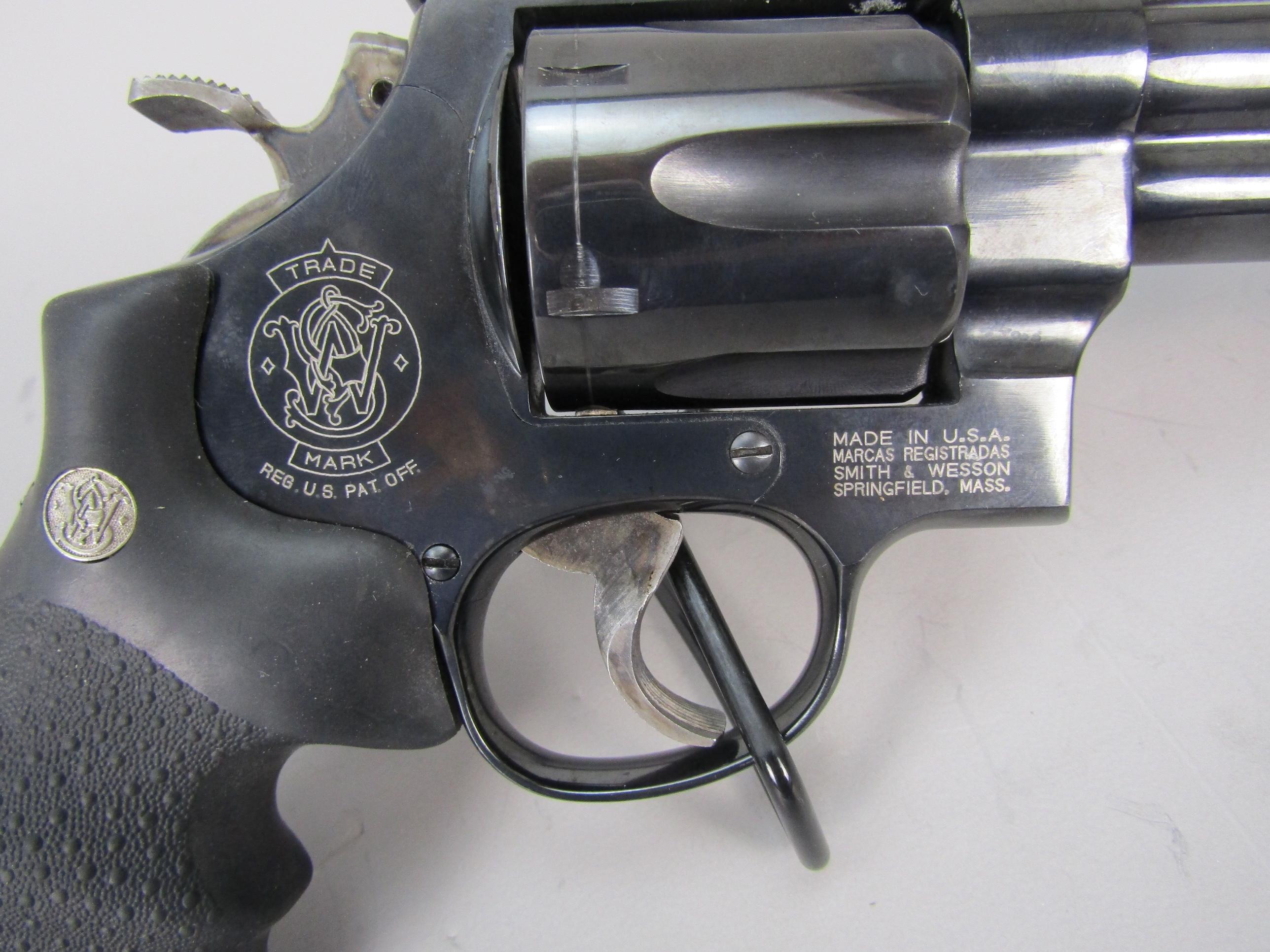 handgun: S&W Model 29-5 Classic DX, Revolver, .44Mag, 6 shot, 8 1/4" bbl, 13 1/2" overall, S#BKF5889