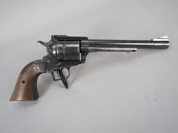 handgun: RUGER Model Super Blackhawk, Revolver, .44Mag, 6 shot, 7 1/2" barrel, 13" overall, S#821