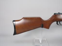 pellet gun: CROSSMAN Model Marksman 45, S#M55768
