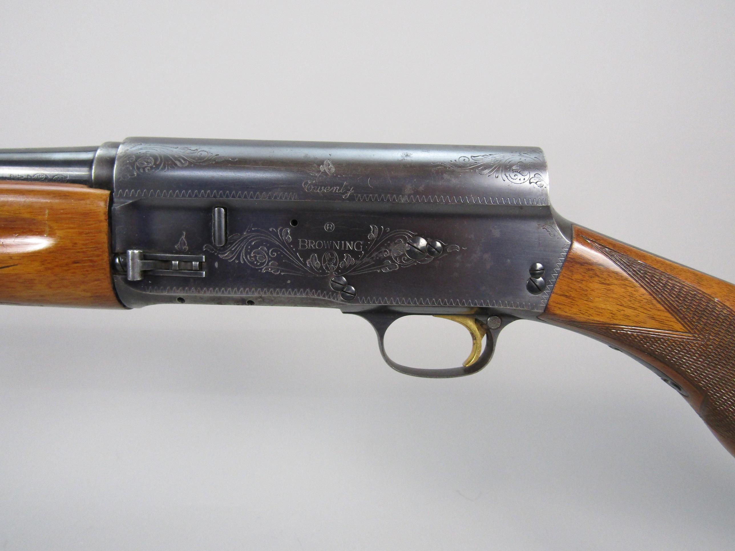 BROWNING Model Twenty, Semi-Auto Shotgun, 20g, S#2Z61278