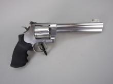 handgun: S&W Model 629 Classic, Revolver, .44, 6 shot, 6 1/2" barrel, 12" overall, S#DAL7109