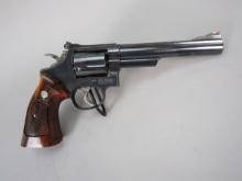 handgun: S&W Model 19-5, Revolver, .357Mag/.38spl, 6 shot, 6" barrel, 11 1/2" overall, S#AZA1013