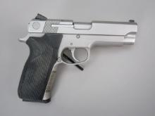 handgun: S&W Model 1076, Semi-Auto Pistol, 10mm, 9 shot, 4" barrel, 7 7/8" overall, S#THD9322