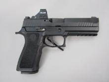 handgun: SIG SAUER Model P320, Semi-Auto Pistol, 9mm, 17 shot, 4 1/2" bbl, 8 1/4" o/a, S#58J376496
