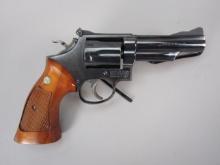 handgun: S&W Model 19-3, Revolver, .357 S&W Mag, 6 shot, 4" barrel, 9 1/2" overall, S#7K3844