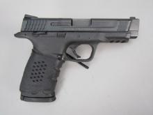 handgun: S&W Model M&P 45, Semi-Auto Pistol, .45Auto, 10 shot, 4 1/2" barrel, 8" overall, S#MPR7919