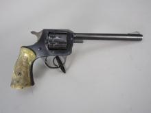 handgun: H&R Model 922, Revolver, .22LR, 10 shot, 6" barrel, 10 1/2" overall, S#R29750