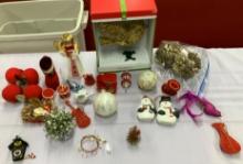 Christmas Ornaments & Tree Topper