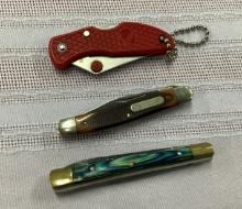 3 Knives- 1 is an 'Old Timer'