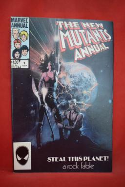 NEW MUTANTS ANNUAL #1 | 1ST APPEARANCE OF LILA CHENEY - BILL SIENKIEWICZ