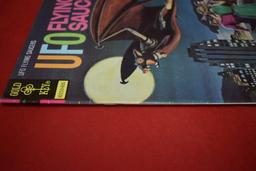 UFO FLYING SAUCERS #10 | THE ALIEN HYBIRD! | GOLD KEY - SCIENCE FICTION - NICE!