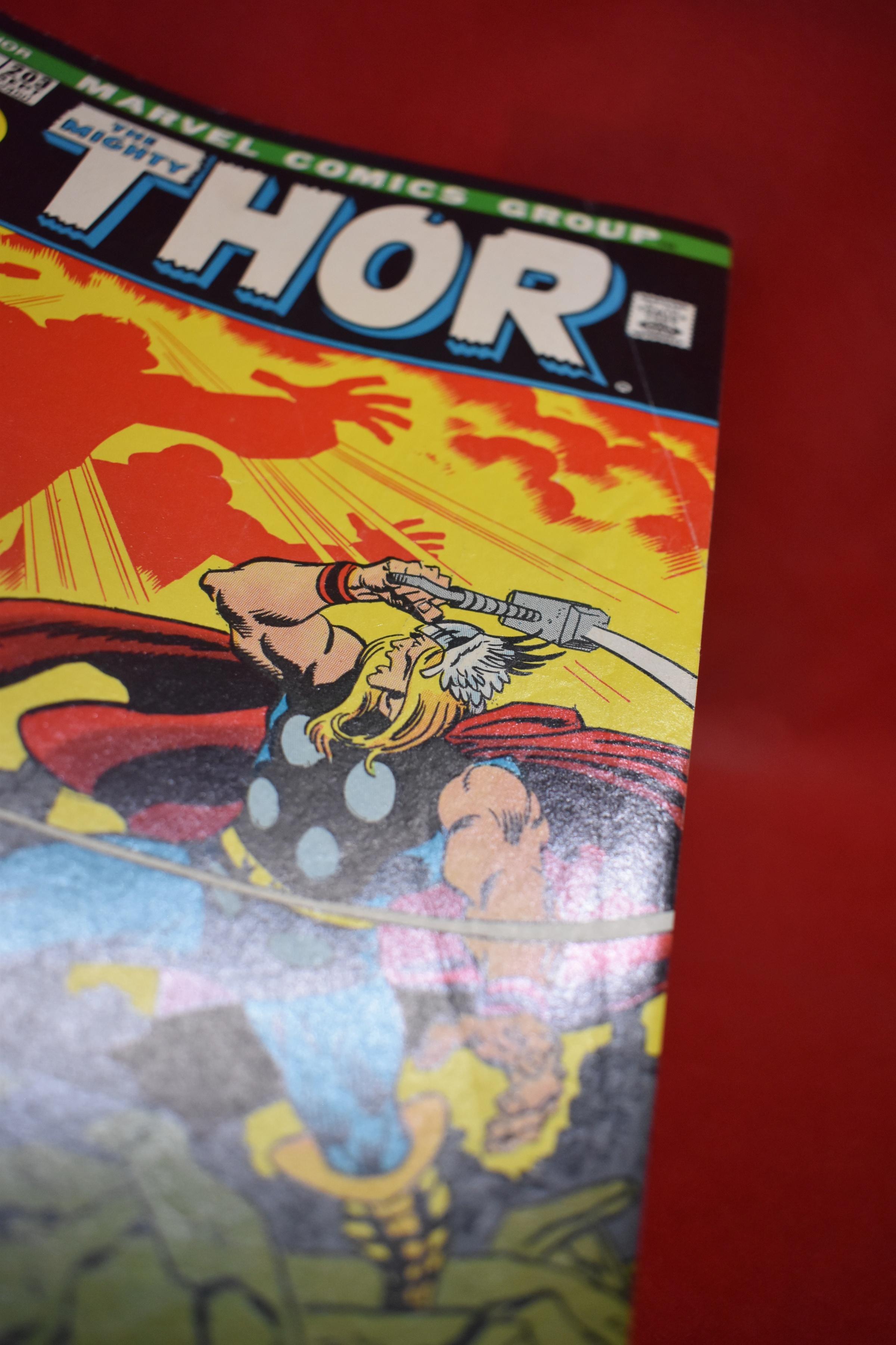 THOR #203 | 1ST TEAM APP OF YOUNG GODS! | *SOLID - PRETTY MINOR CREASING - SEE PICS*