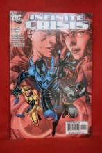 INFINITE CRISIS #5 | KEY 1ST FULL APPEARANCE OF JAMIE REYES AS BLUE BEETLE!