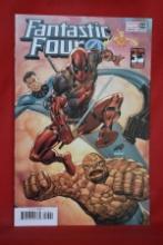 FANTASTIC FOUR #33 | ROB LIEFELD 30 YEARS OF DEADPOOL VARIANT