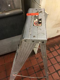 Step Ladder