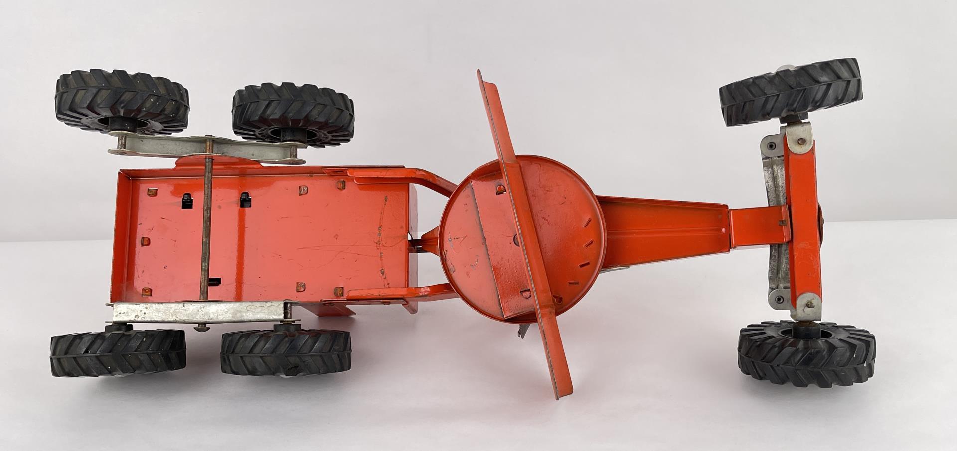 Wyandotte Road Grader Toy