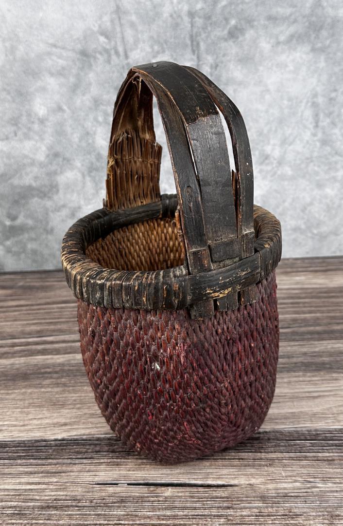 Chinese Woven Rice Bucket