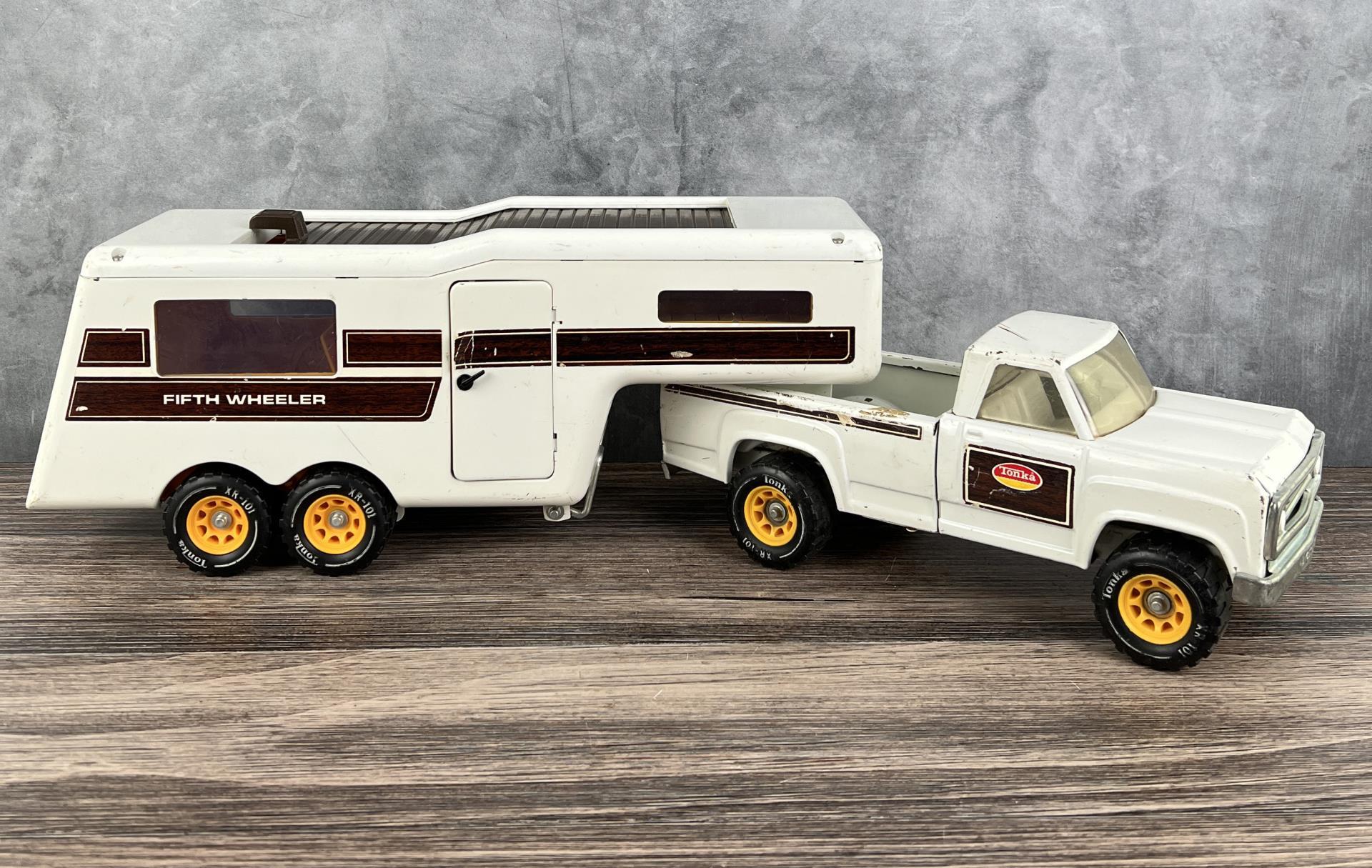 Tonka Dodge Fifth Wheeler Camping Trailer