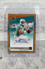 2020 Panini Donruss Tua Tagovailoa Auto Card