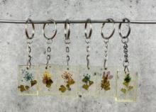 Lucite Acrylic Dried Flower Key Chains