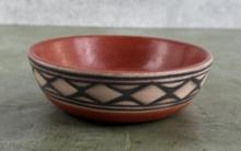 Paulita Pacheco Santo Domingo Indian Pot