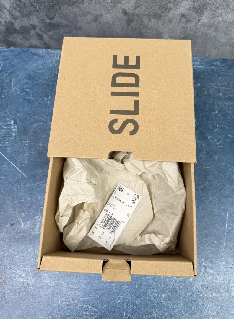 Yeezy Slide Glow Green GX6140 Size 5k New in Box