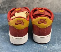 Nike Air Classic SB 310704-671 Size 12 New in Box
