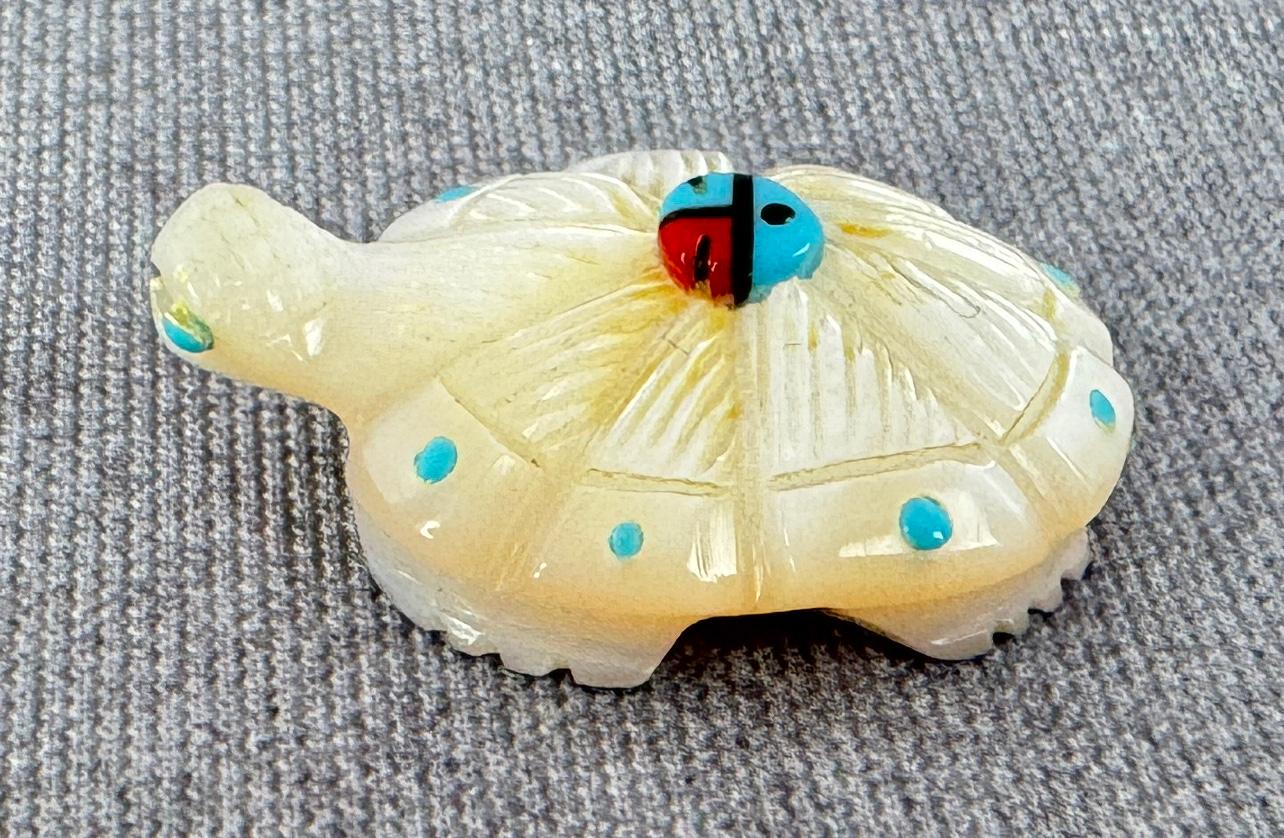 Danette Laate Carved Zuni Turtle Fetish