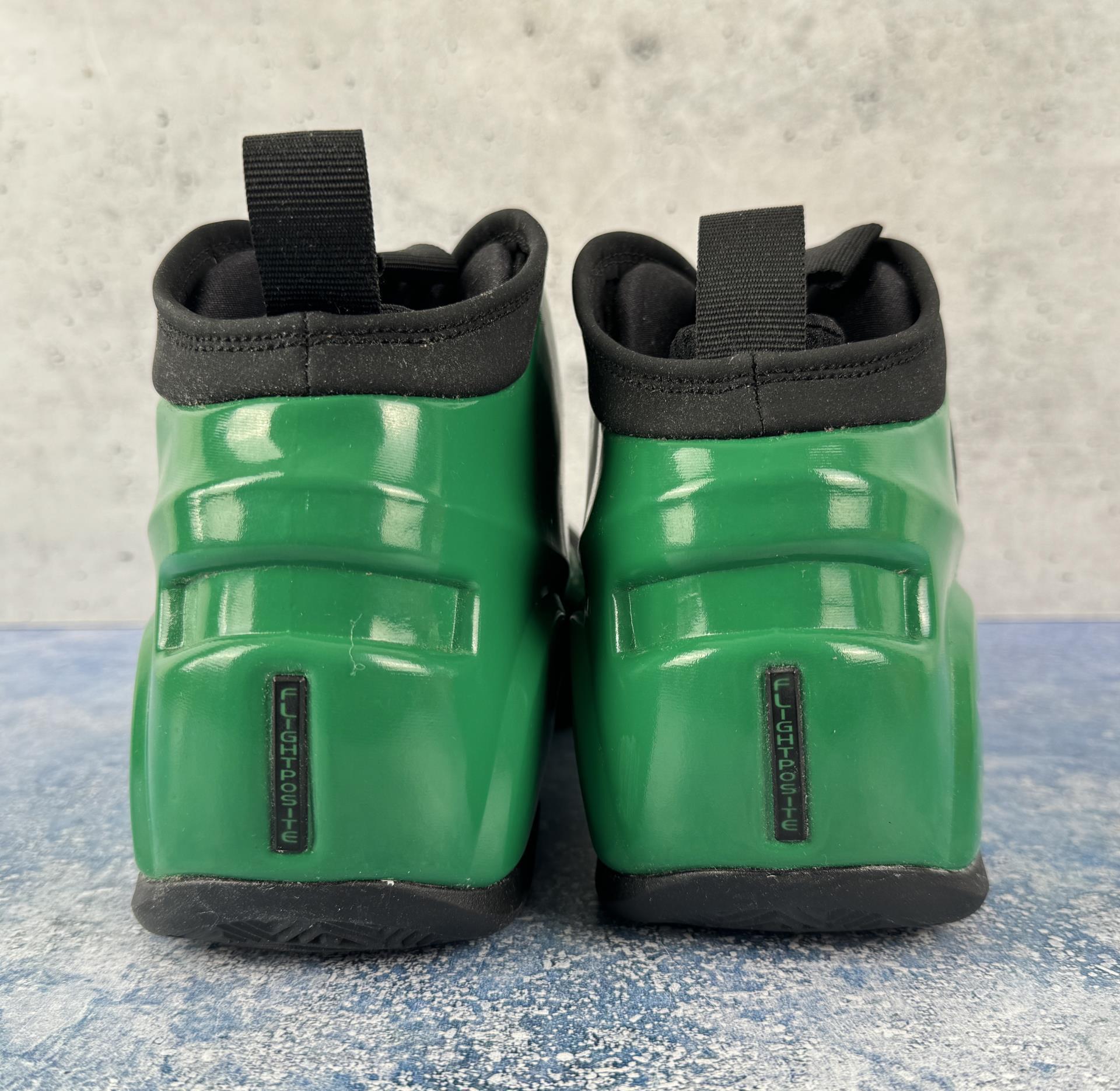 Nike Air CD7399-001 Flightposite 2